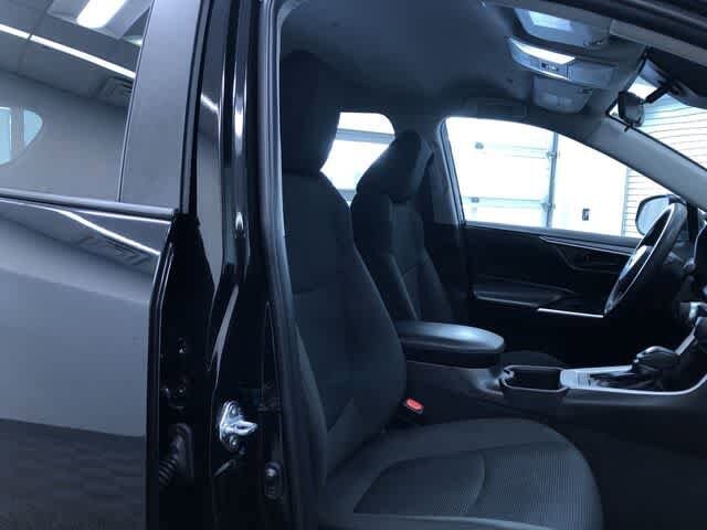 Thumbnail: 2025 Toyota RAV4 - 22