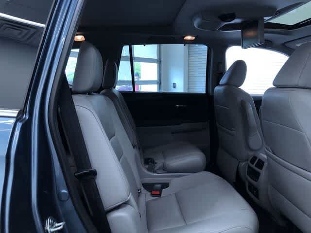 Thumbnail: 2019 Honda Pilot - 20