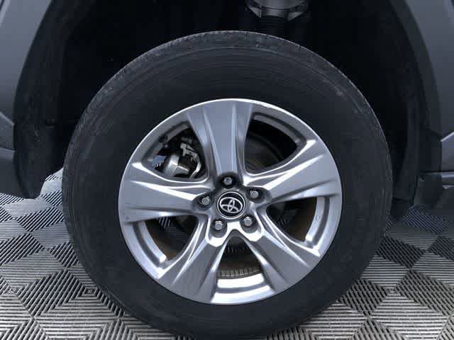 Thumbnail: 2025 Toyota RAV4 - 16