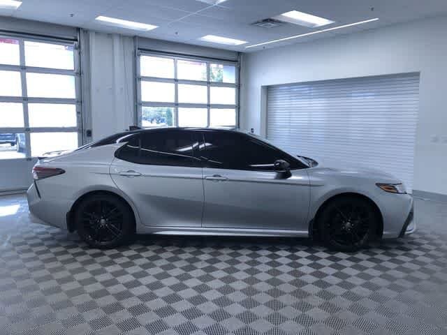 Thumbnail: 2021 Toyota Camry - 27