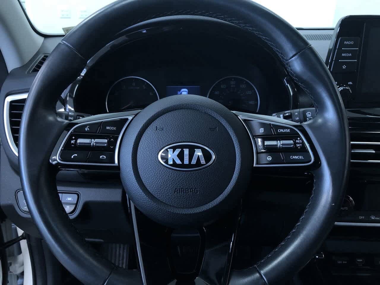 2021 Kia Seltos EX 24