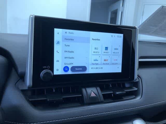 Thumbnail: 2025 Toyota RAV4 - 28