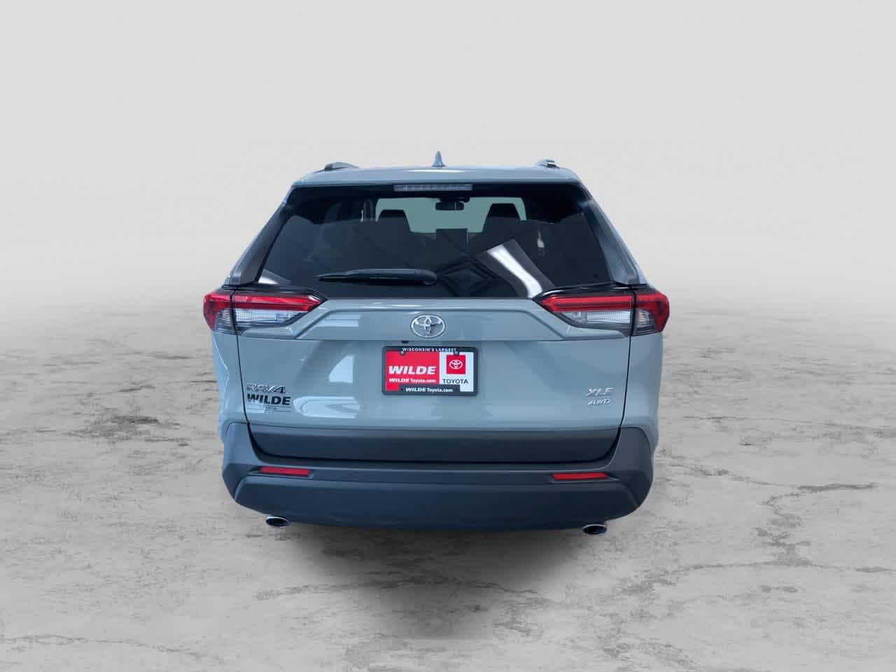 Thumbnail: 2022 Toyota RAV4 - 13
