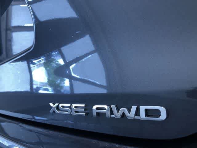 Thumbnail: 2025 Toyota Highlander - 15