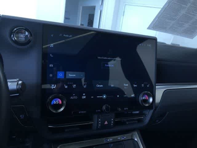 Thumbnail: 2024 Lexus GX - 29