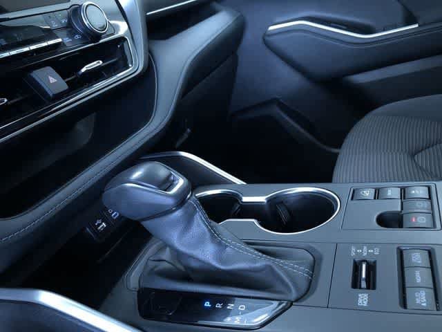 Thumbnail: 2024 Toyota Highlander - 31