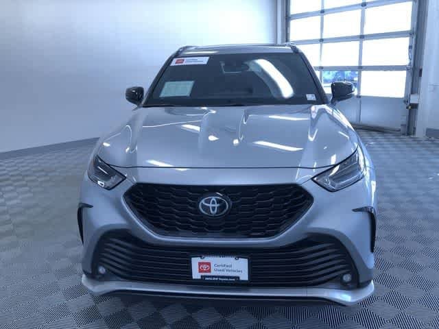 Thumbnail: 2025 Toyota Highlander - 16