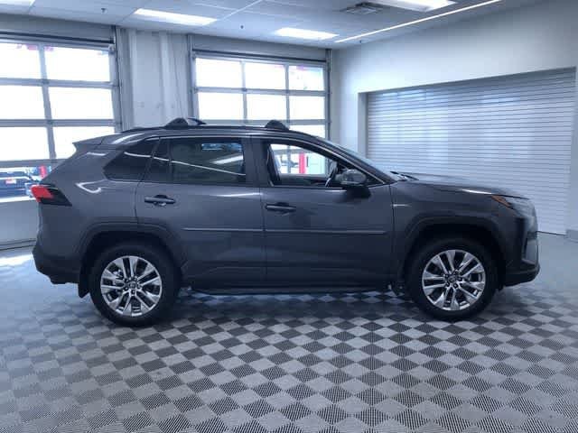 Thumbnail: 2025 Toyota RAV4 - 35