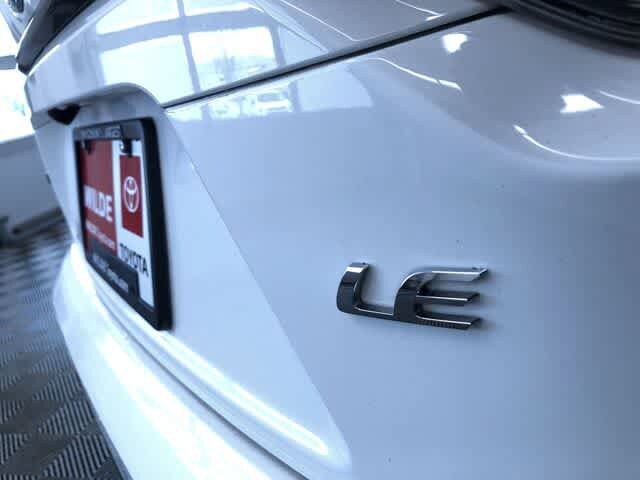 Thumbnail: 2021 Toyota Corolla - 16