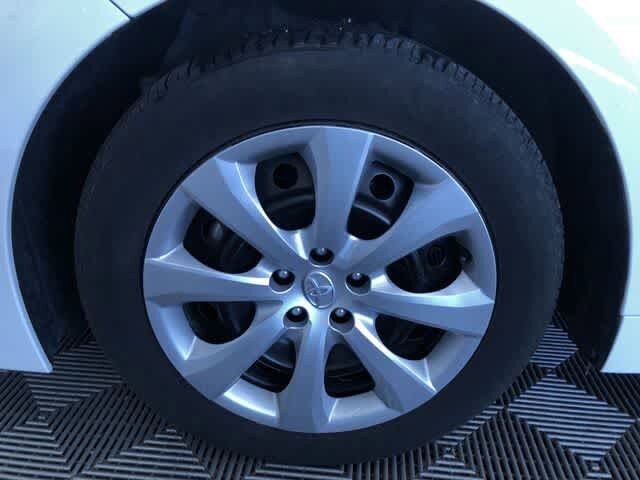 Thumbnail: 2025 Toyota Corolla - 17