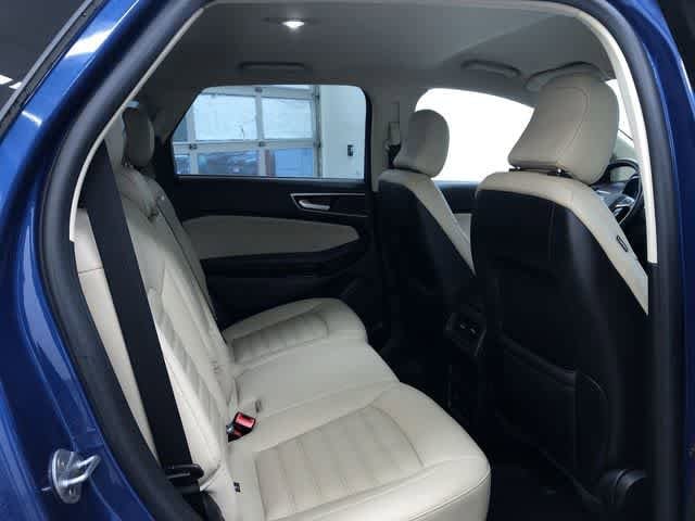 Thumbnail: 2021 Ford Edge - 22