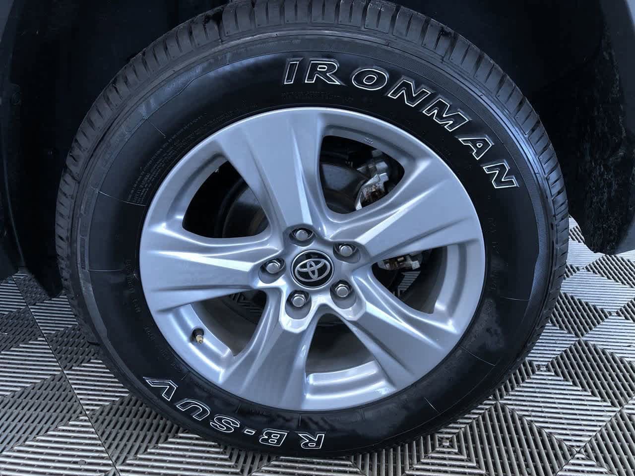 Thumbnail: 2024 Toyota RAV4 - 16