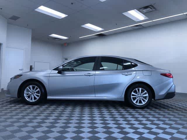 Thumbnail: 2025 Toyota Camry - 12