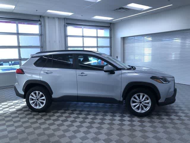 Thumbnail: 2024 Toyota Corolla Cross - 34