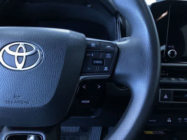 Thumbnail: 2025 Toyota Camry - 25