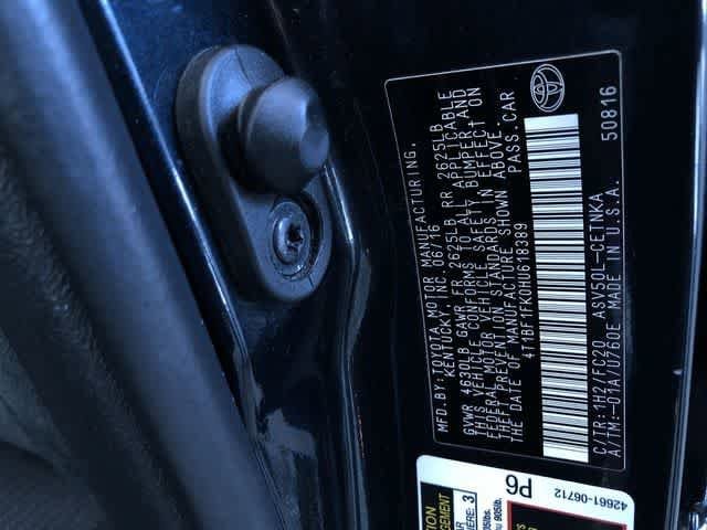 Thumbnail: 2017 Toyota Camry - 31