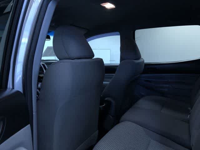 Thumbnail: 2014 Toyota Tacoma - 12