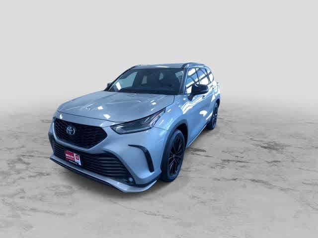 Thumbnail: 2025 Toyota Highlander - 6