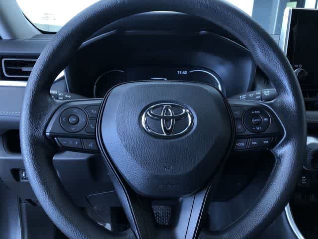 Thumbnail: 2025 Toyota RAV4 - 23