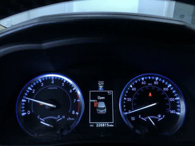 Thumbnail: 2015 Toyota Highlander - 28