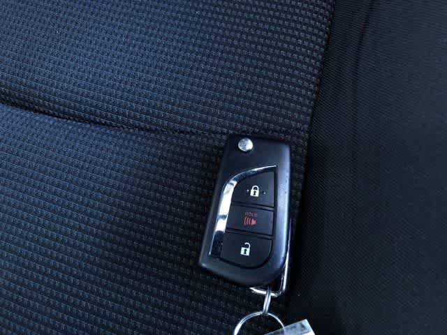 Thumbnail: 2024 Toyota RAV4 - 32