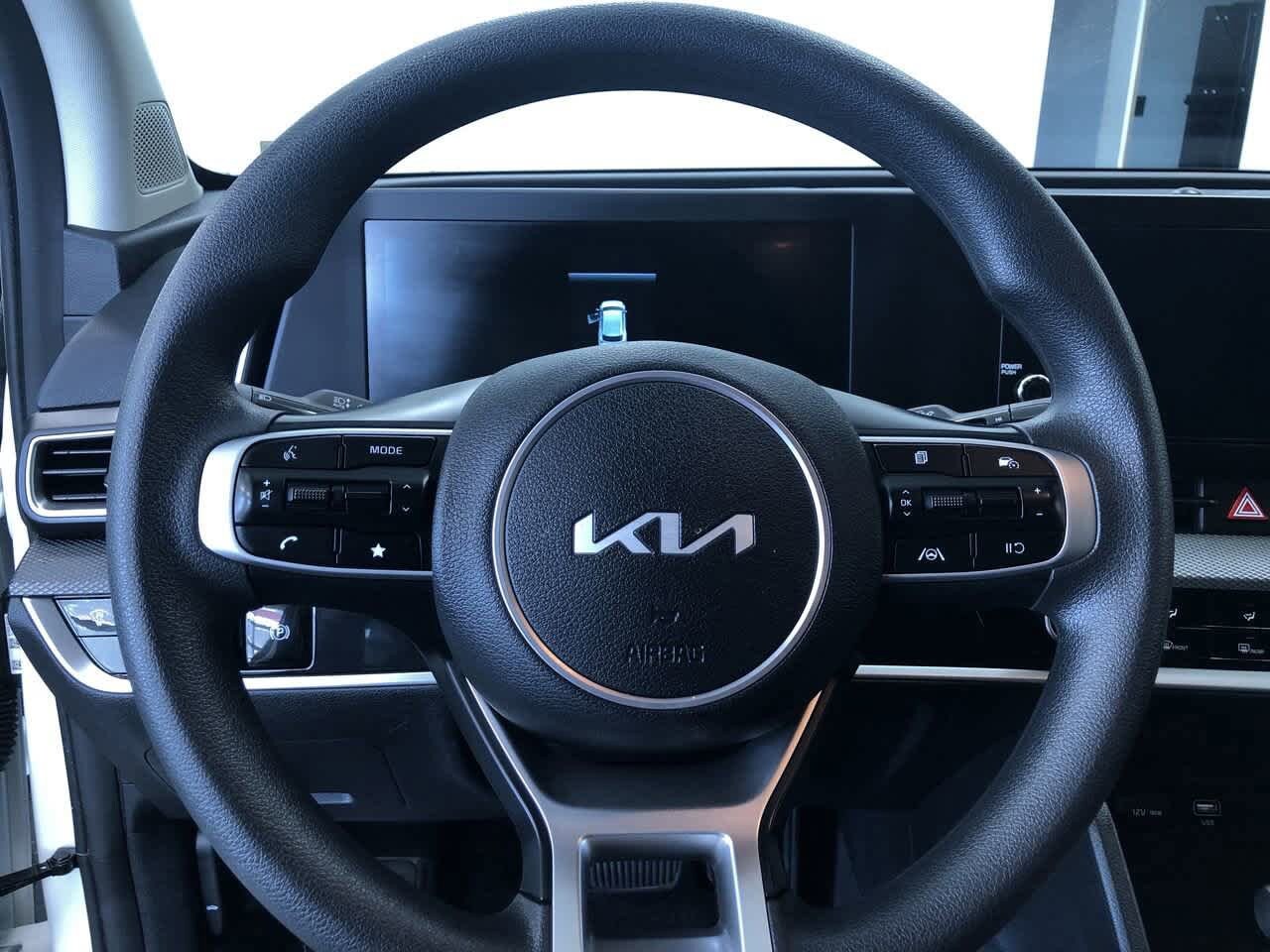 2024 Kia Sportage LX 23