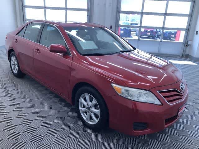 Thumbnail: 2011 Toyota Camry - 34