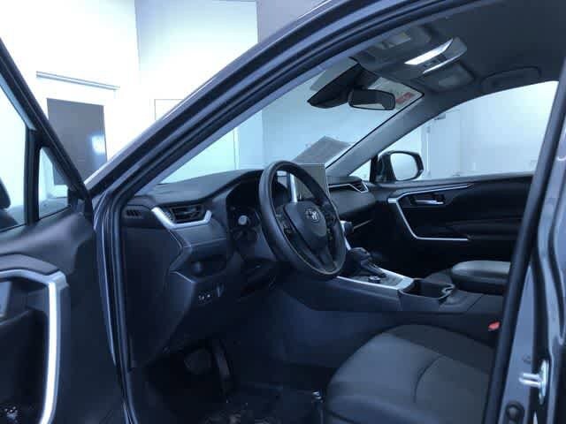 Thumbnail: 2025 Toyota RAV4 - 10