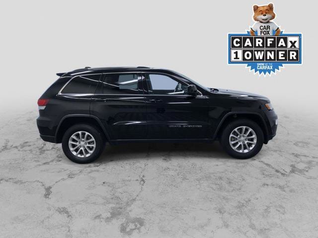 Used 2021 Jeep Grand Cherokee Laredo X with VIN 1C4RJFAGXMC569235 for sale in West Allis, WI