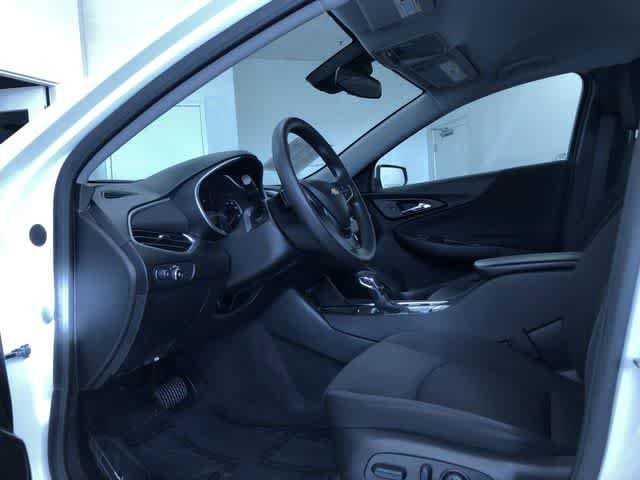 Thumbnail: 2024 Chevrolet Malibu - 11