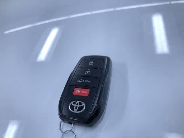 Thumbnail: 2025 Toyota Camry - 32