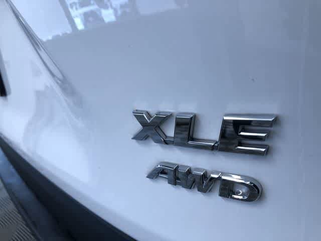 Thumbnail: 2023 Toyota RAV4 - 15