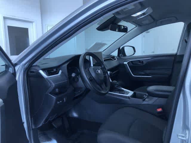 Thumbnail: 2025 Toyota RAV4 - 10