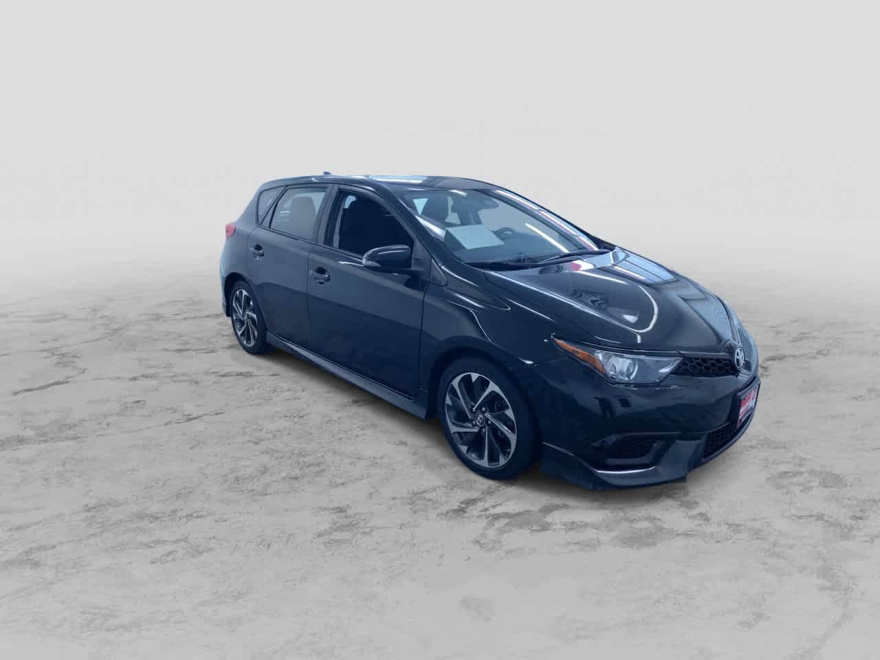 Thumbnail: 2017 Toyota Corolla iM - 3