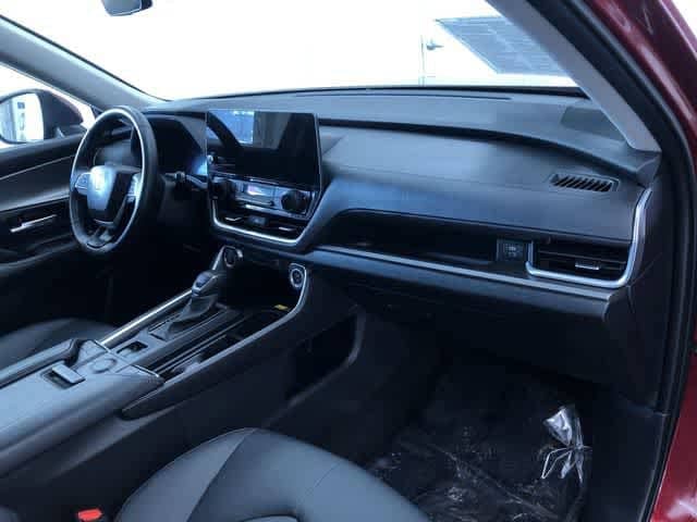 Thumbnail: 2025 Toyota Grand Highlander - 25