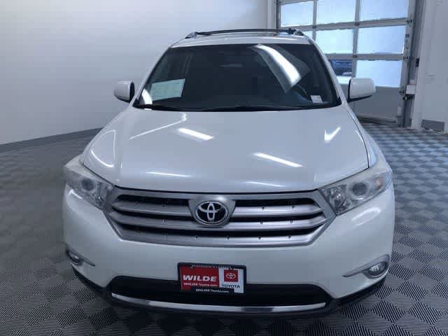 Thumbnail: 2013 Toyota Highlander - 17