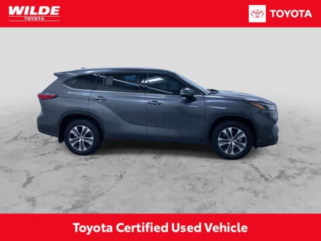 Certified 2022 Toyota Highlander XLE Sport Utility