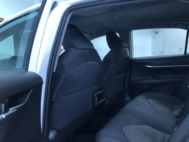 Thumbnail: 2022 Toyota Camry - 18