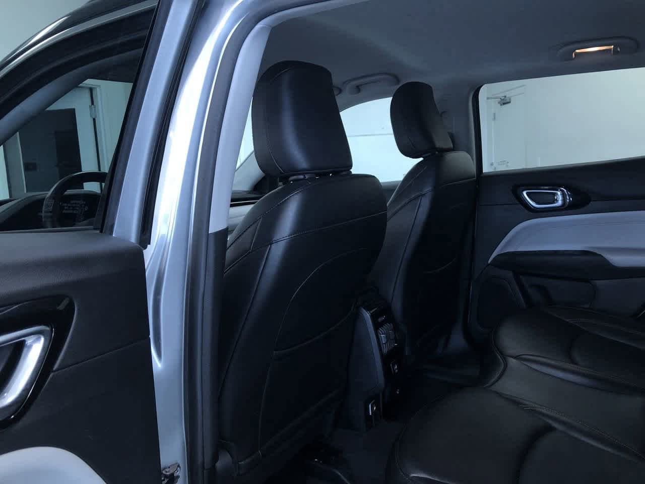 Thumbnail: 2022 Jeep Compass - 19