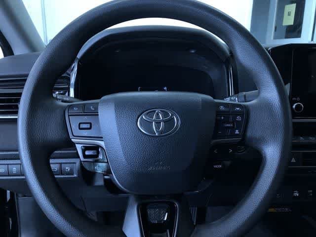 Thumbnail: 2025 Toyota Camry - 25