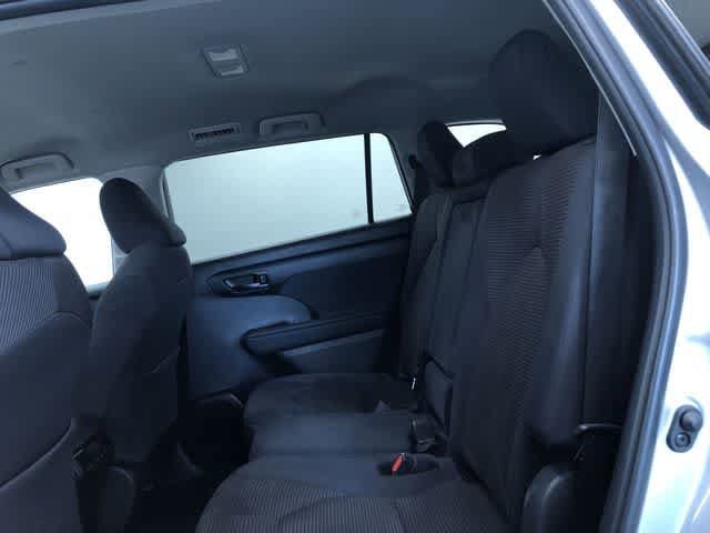 Thumbnail: 2024 Toyota Highlander - 14