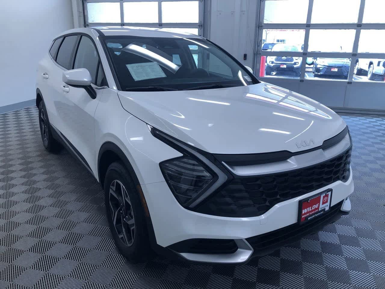 2024 Kia Sportage LX 36
