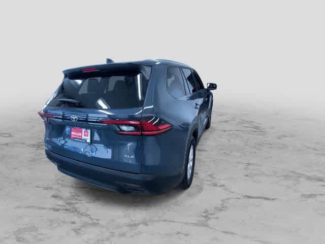 Thumbnail: 2025 Toyota Grand Highlander - 11