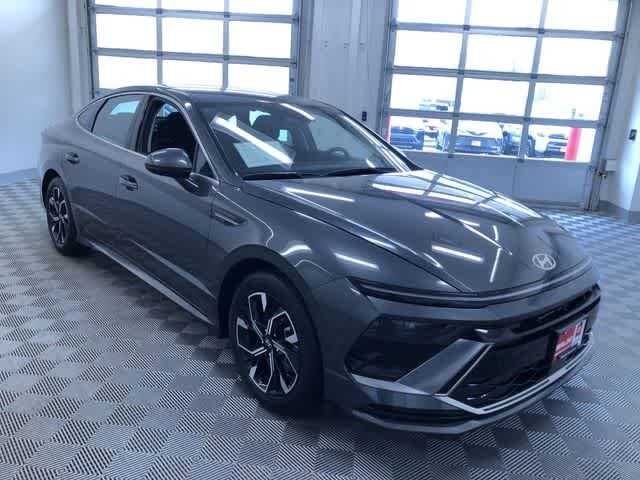 Thumbnail: 2025 Hyundai Sonata - 33