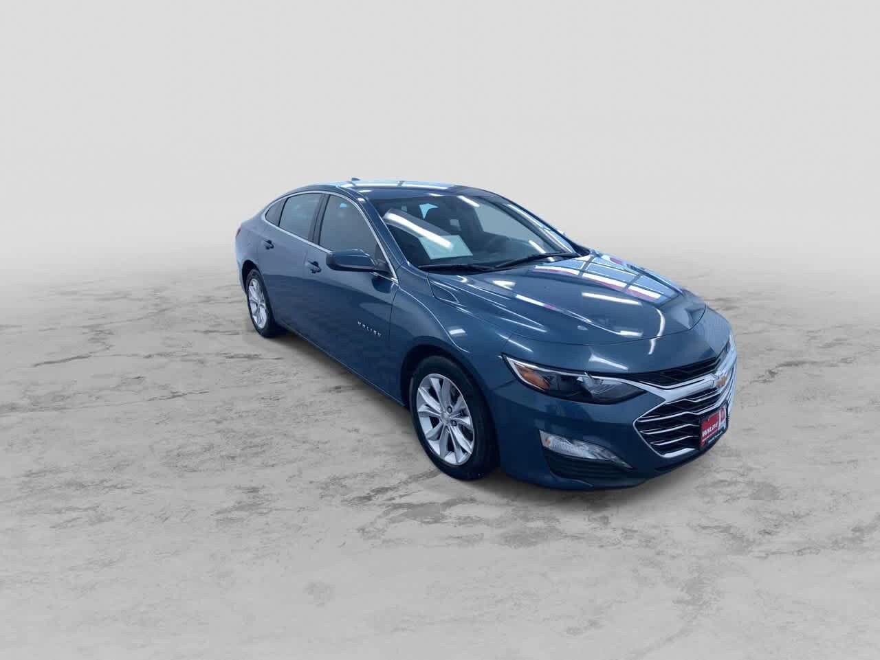 Thumbnail: 2024 Chevrolet Malibu - 3