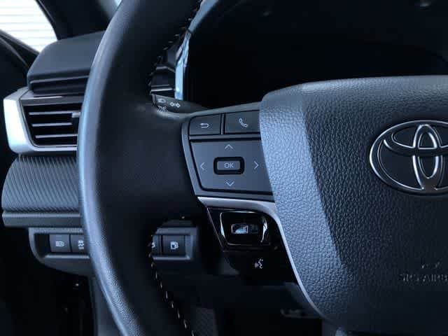 Thumbnail: 2025 Toyota Camry - 17