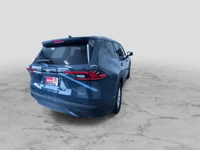 Thumbnail: 2025 Toyota Grand Highlander - 11