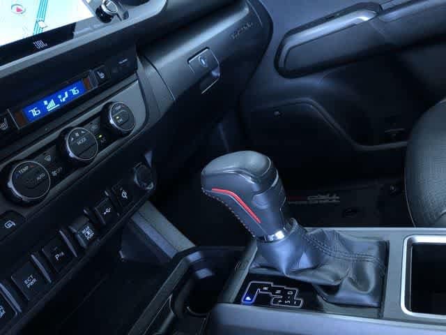 Thumbnail: 2022 Toyota Tacoma - 22