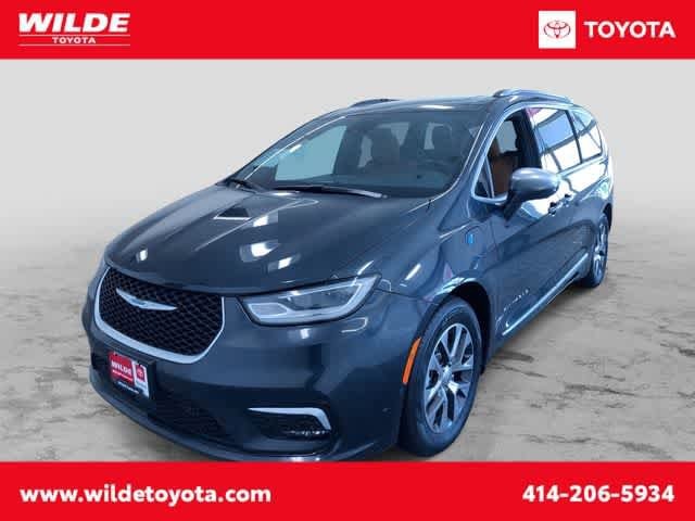 Thumbnail: 2021 Chrysler Pacifica - 1