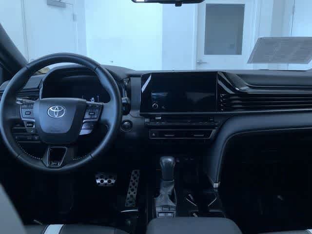 Thumbnail: 2025 Toyota Camry - 18